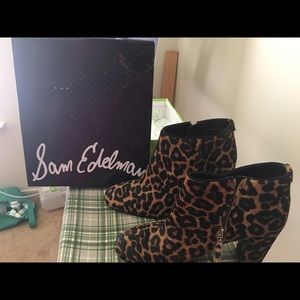 Sam Edelman Women’s Campbell Ankle Bootie- Leopard